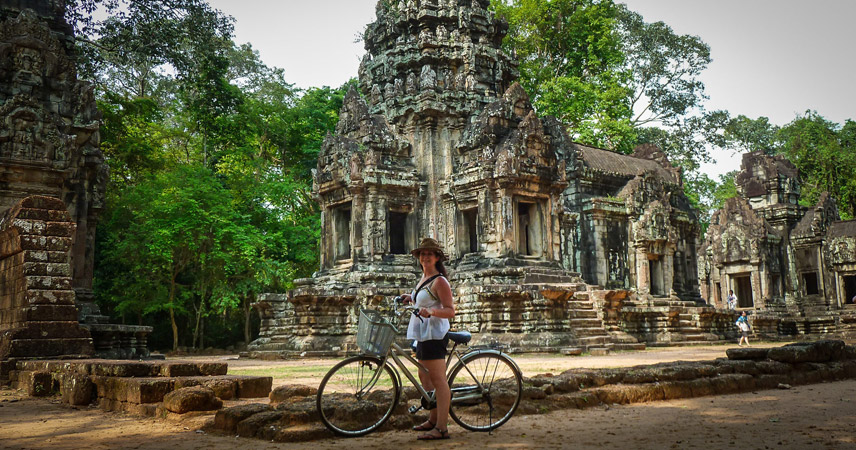 Siem Reap cycling tour in Cambodia