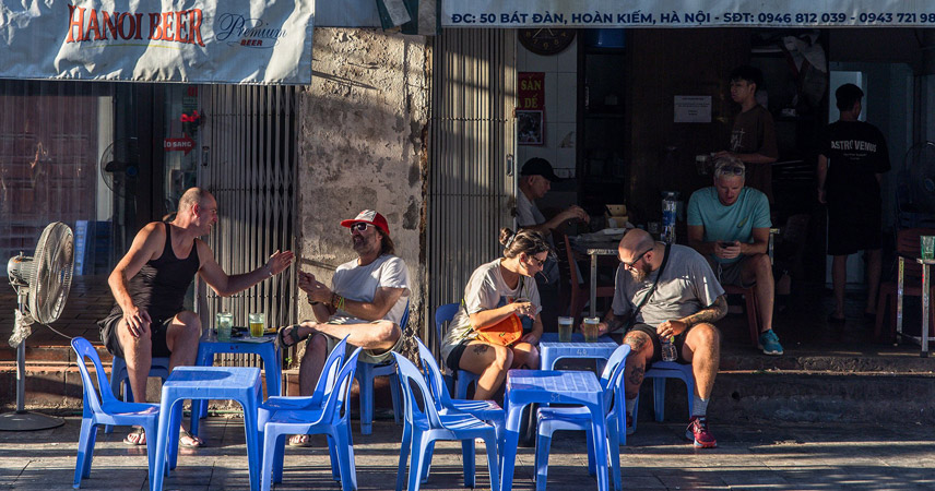 Hanoi Beer (Bia Hoi)