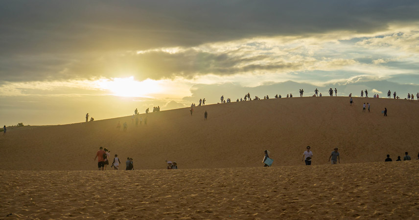 Experience sandboarding in Vung Tau