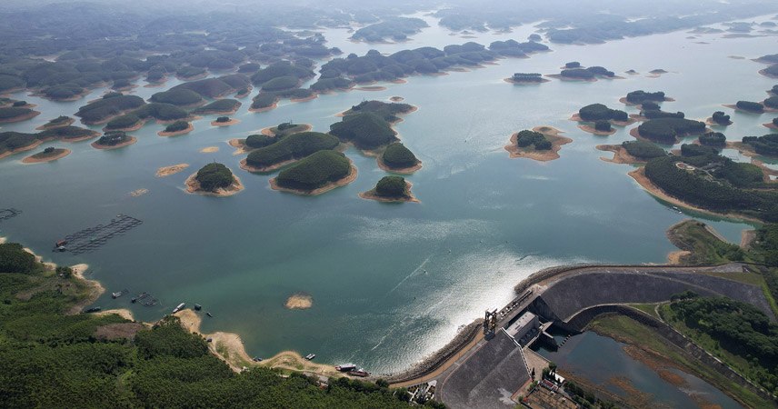 Visit Thac Ba Lake