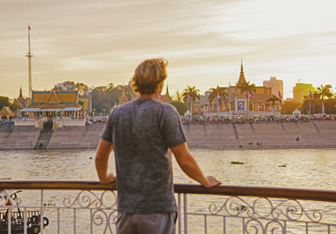 5-Day Mekong River Cruise: Siem Reap Phnom Penh