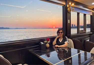 Experience dinner on Vera Cruise