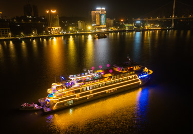 Luna Halong Cruise Dinner Itinerary