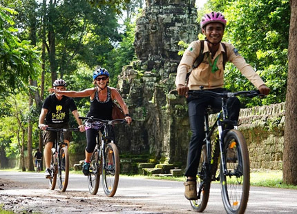 explore Angkor by bicycle
