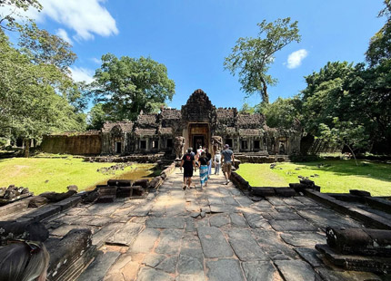 visit Preah Khan