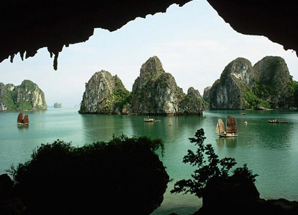 explore the Trinh Nu Cave