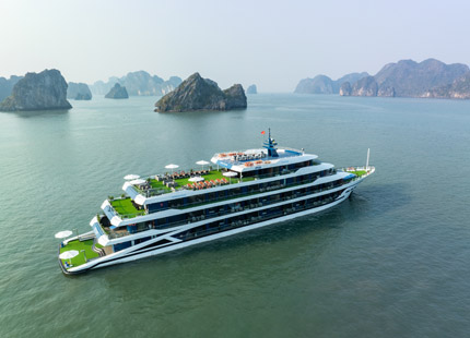Discover Halong Bay