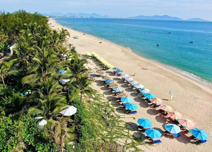 Relax and Swimming on the An Bang Beach