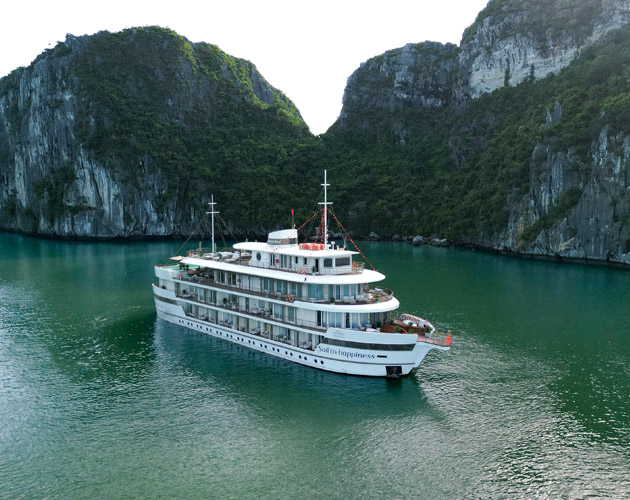 Discover Halong Bay on Bhaya Soul Cruise