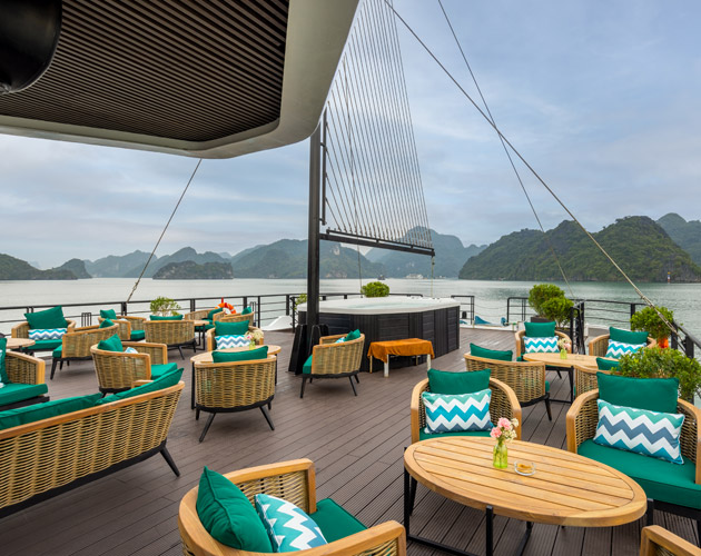 Explore Halong Bay and Lan Ha Bay on Catamaran Cruise