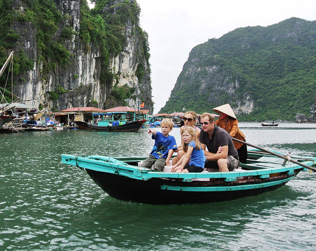 Explore Halong Bay on Hermes Cruises