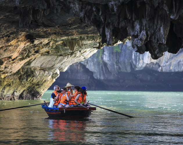 Discover Lan Ha Bay on Verdure Lotus Classic