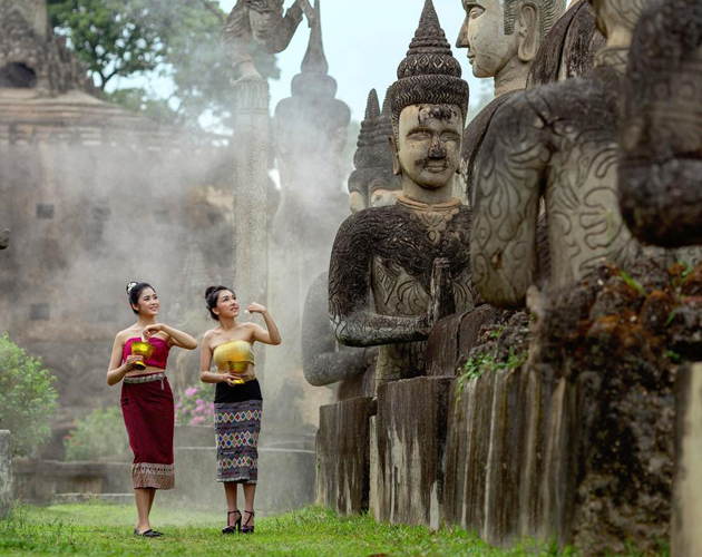 Laos Holiday Package in 8 days