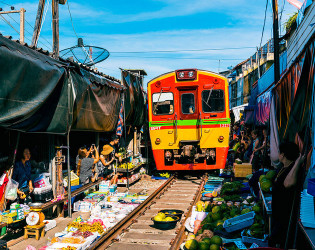 Bangkok Thailand Tour 5 Days – Temples & Markets
