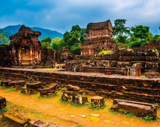 Central Vietnam itinerary 5 days: Hoi An and Danang