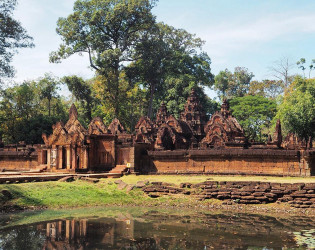 Explore Siem Reap and Phnom Penh Tour in 4 days