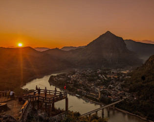 Laos Holiday Package in 7 days